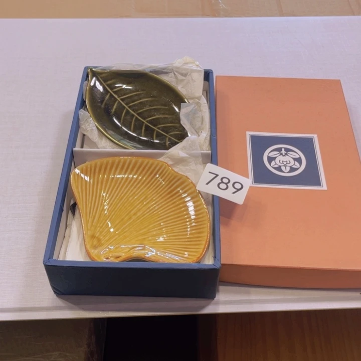 茶盏我们都在努力着改变