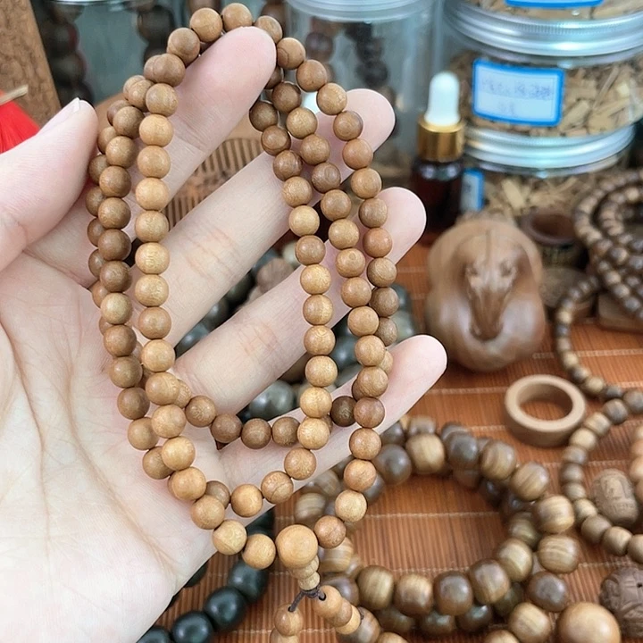 木0.6✖️108顺纹檀香