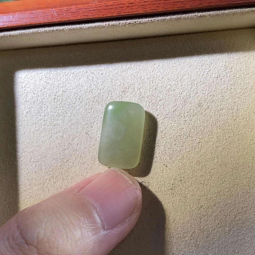 阿***默和田玉（糖玉）未镶嵌颈饰