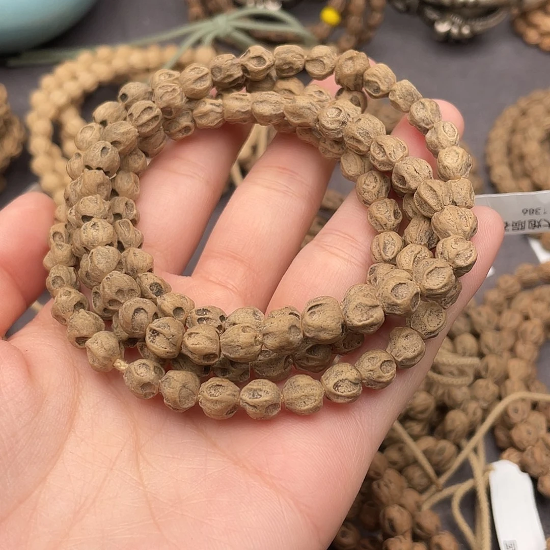 ****.柏香籽/百香籽把件