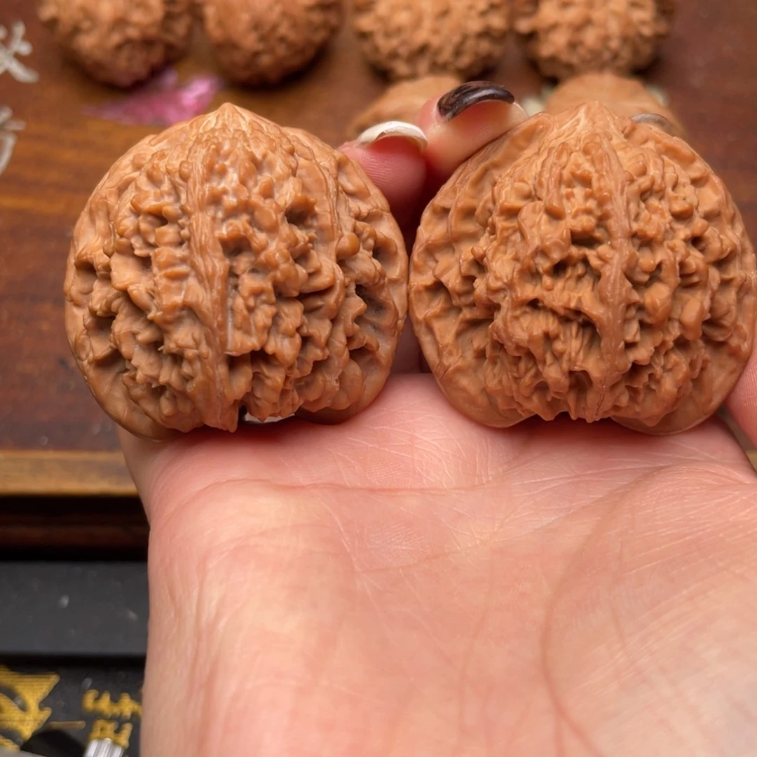 把件文玩核桃满天星45 S9号