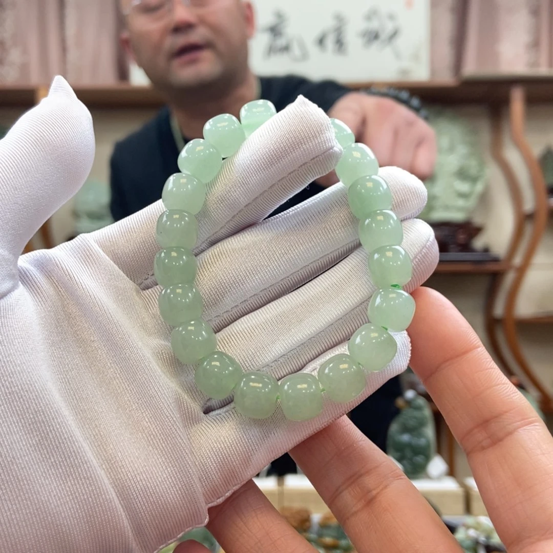 蛇纹石玉手串未镶嵌