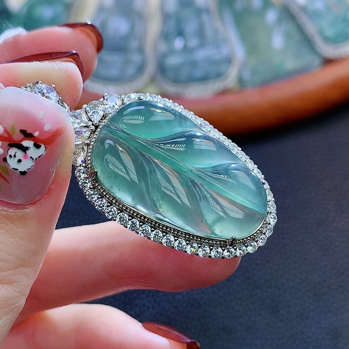 翡翠颈饰银S925镶嵌翡翠