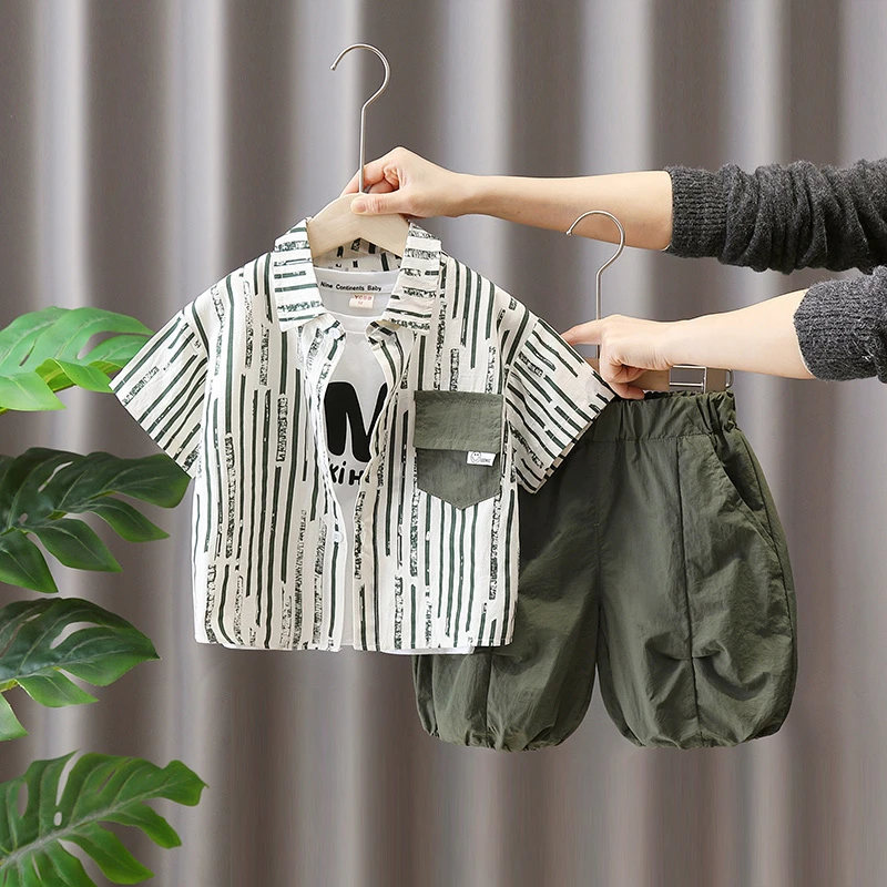 男童夏装套装短袖衬衫短裤2025新款洋气帅宝宝儿童背心薄款三件套