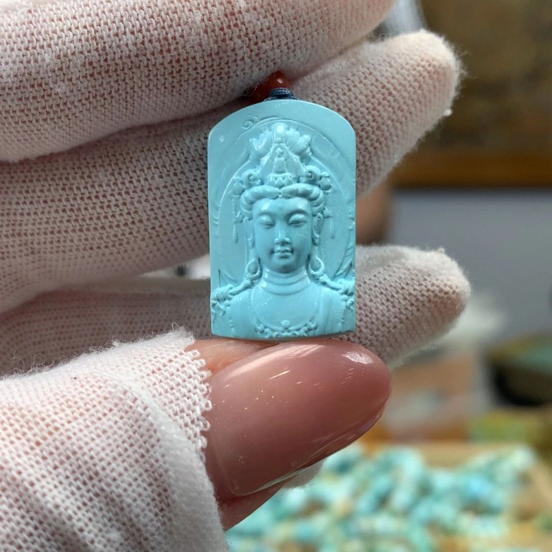 绿松石未镶嵌挂件