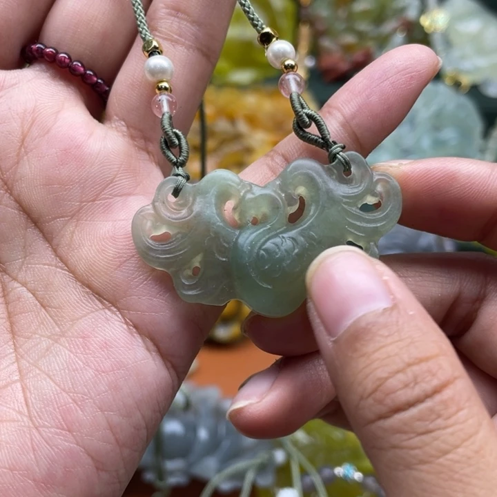 未镶嵌岫玉吊坠毛衣链锁骨链