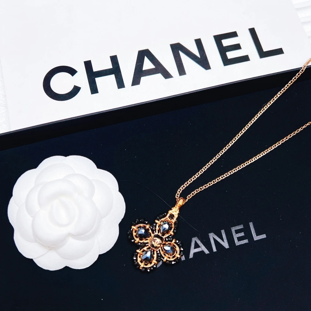95新 Chanel/香奈儿 柚礼中古/香奈儿黑金四叶草项链CG501262