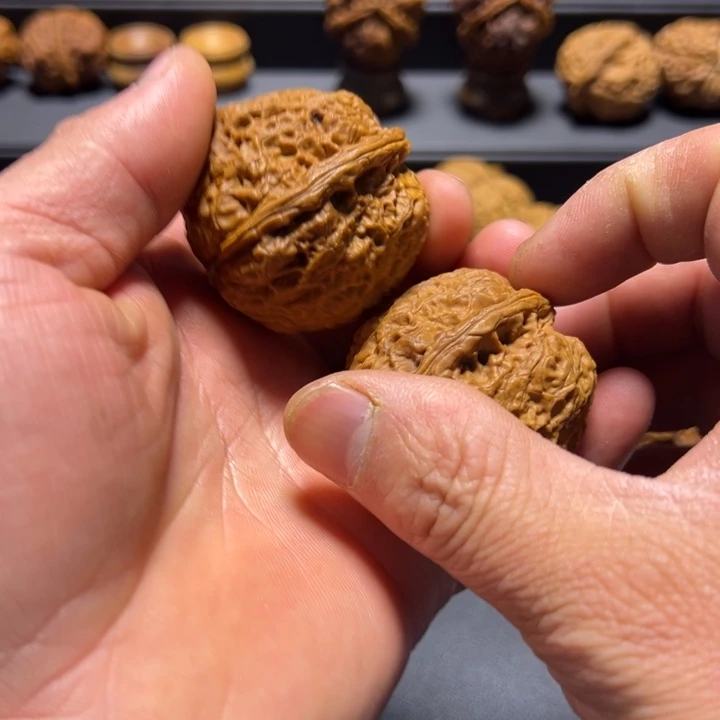 把件文玩核桃B蚂蚁纹铁狮子43 mm