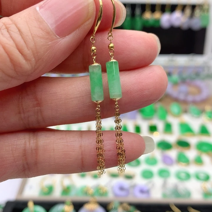 翡翠18K金镶嵌耳饰