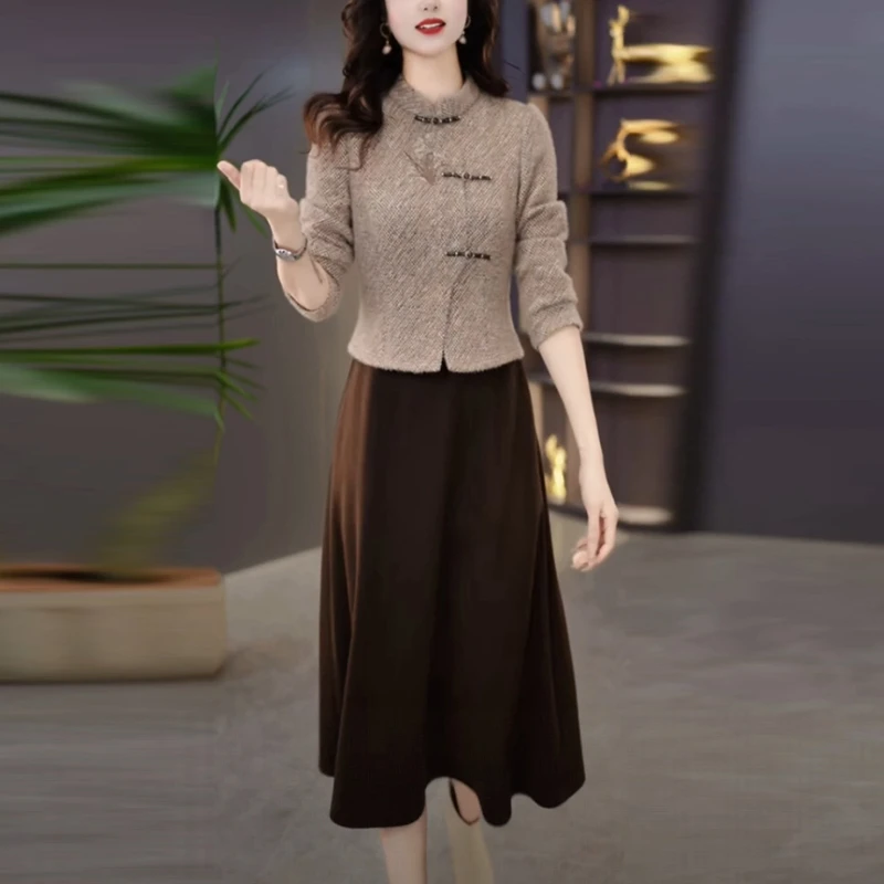 浮雕绒气质加厚打底裙2025秋冬季新款时尚复古显瘦假两件连衣裙子