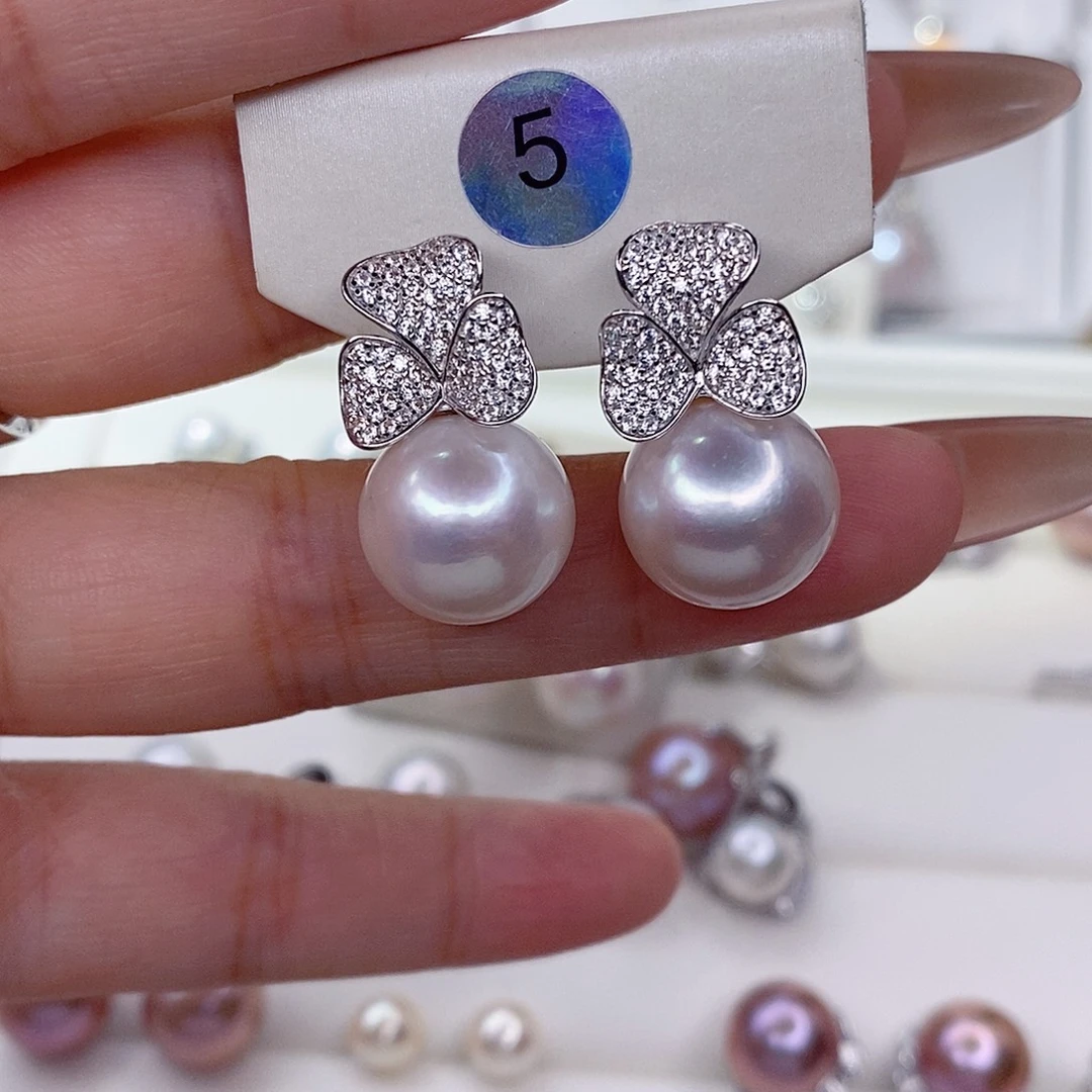 爱***贝耳饰银S925镶嵌淡水珍珠