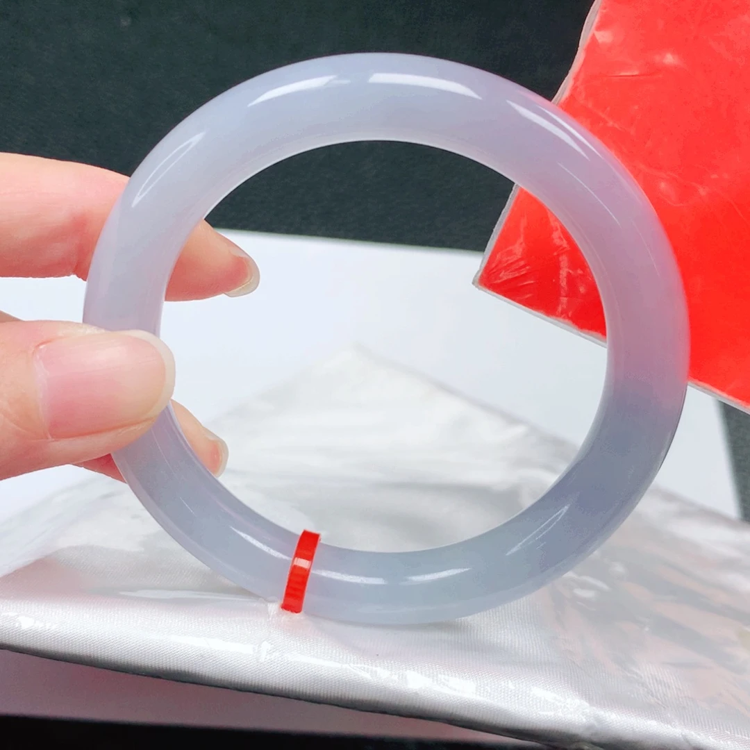 翡翠未镶嵌手镯54圈