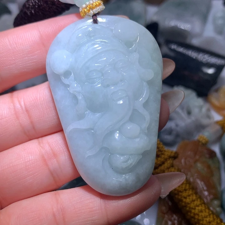 翡翠未镶嵌颈饰保真天然A货翡翠