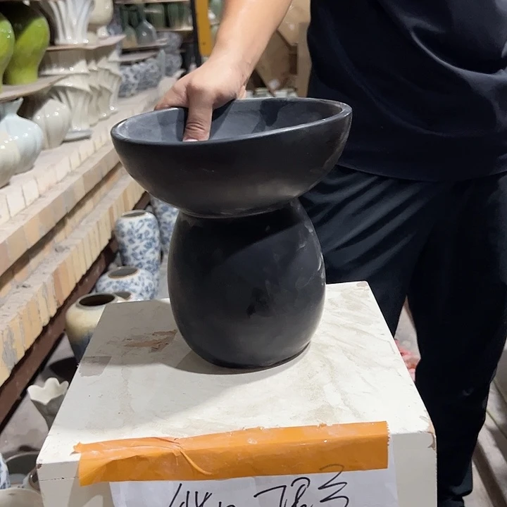 景德镇陶瓷花瓶微瑕介意勿拍