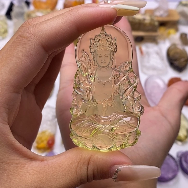 未镶嵌颈饰水晶南*门