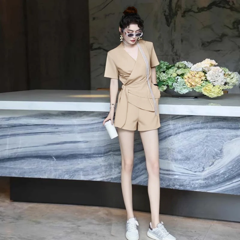 【两件套】2025新款高级感V领短袖休闲上衣宽松阔腿裤套装D2426