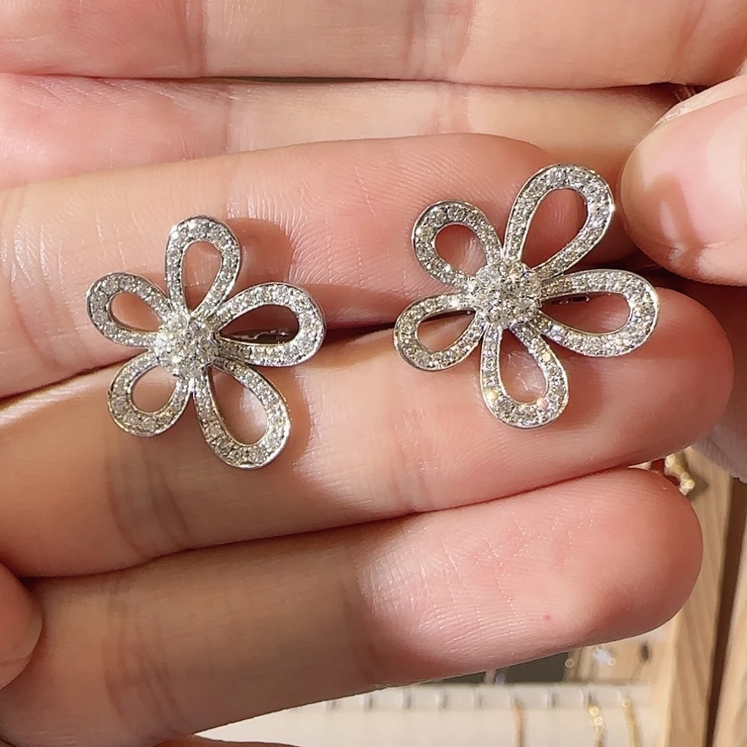 钻石耳环18K金镶嵌耳环