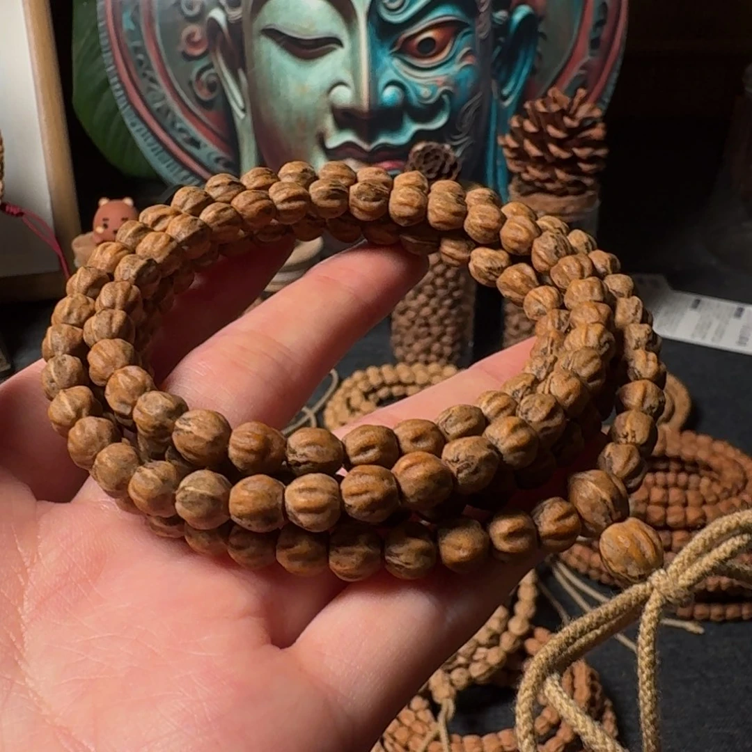 杨***东柏香籽/百香籽吊坠