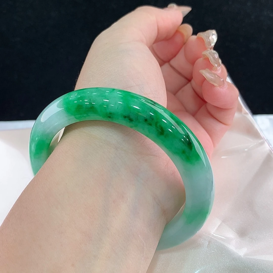 【闪购商品】翡翠手镯未镶嵌59.8，59/60
