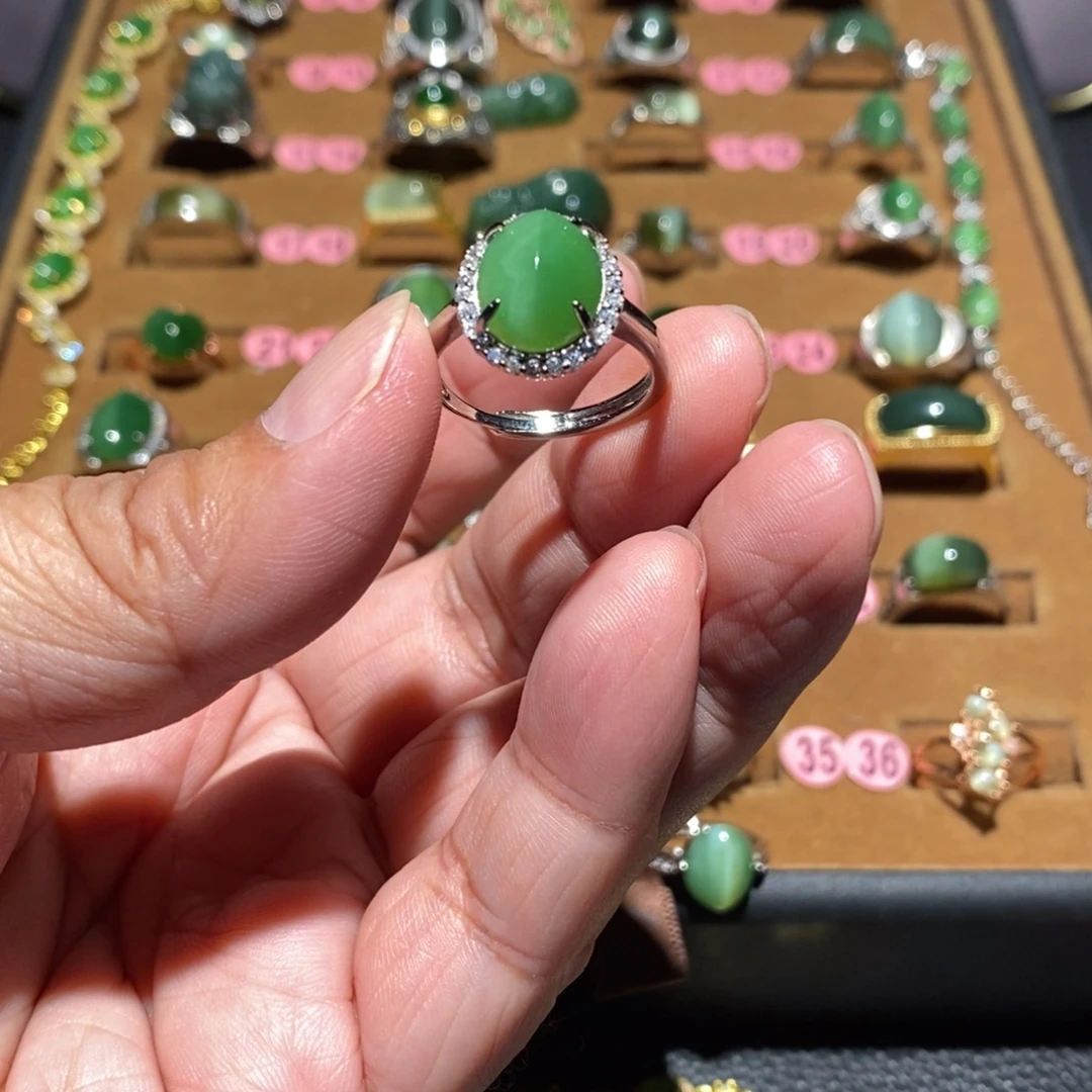 请***哥和田玉未镶嵌戒指