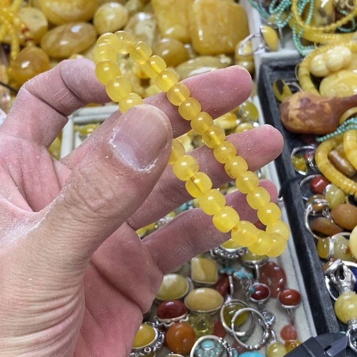 未镶嵌蜜蜡裸石多样性发货