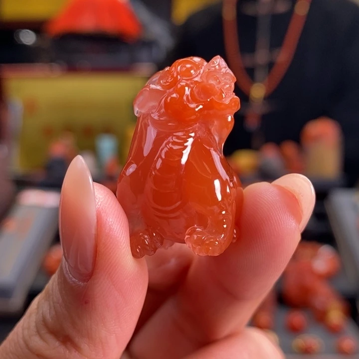 未镶嵌貔貅挂件南红玛瑙