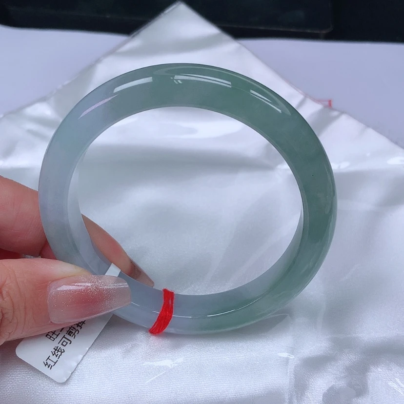 【闪购商品】翡翠手镯未镶嵌?，