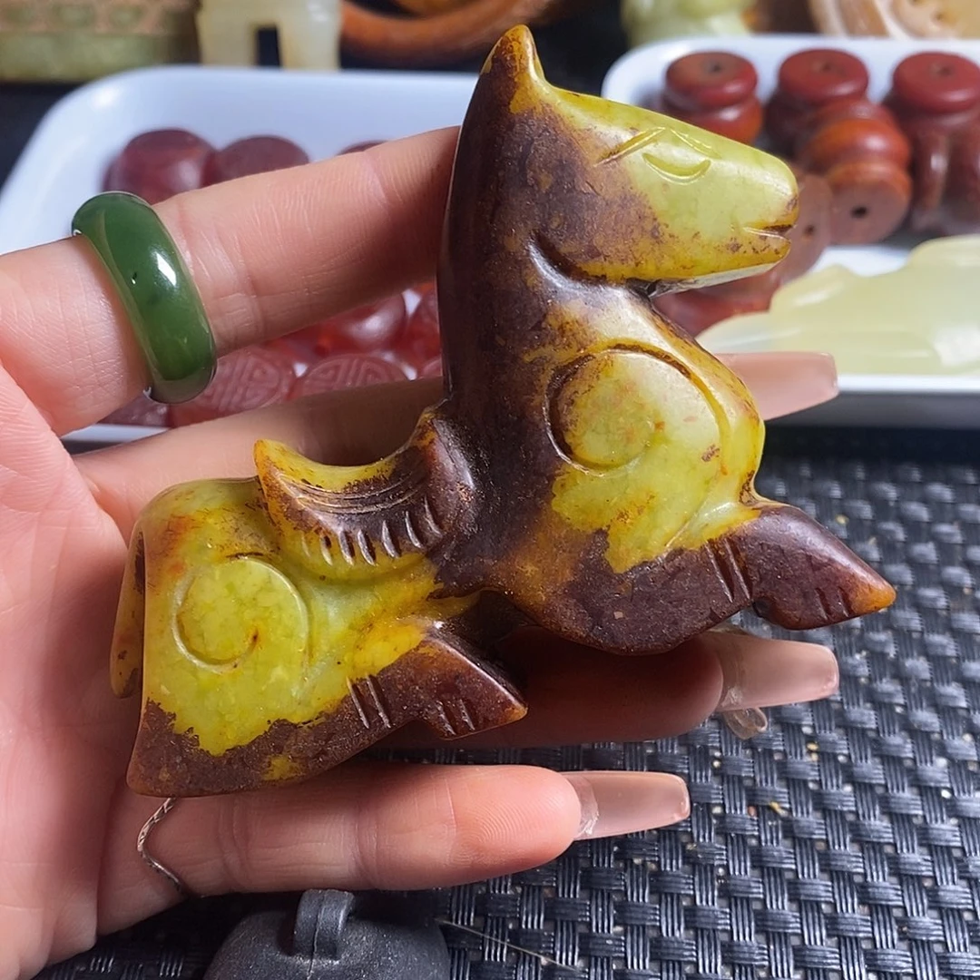 岫玉未镶嵌珠宝奇石