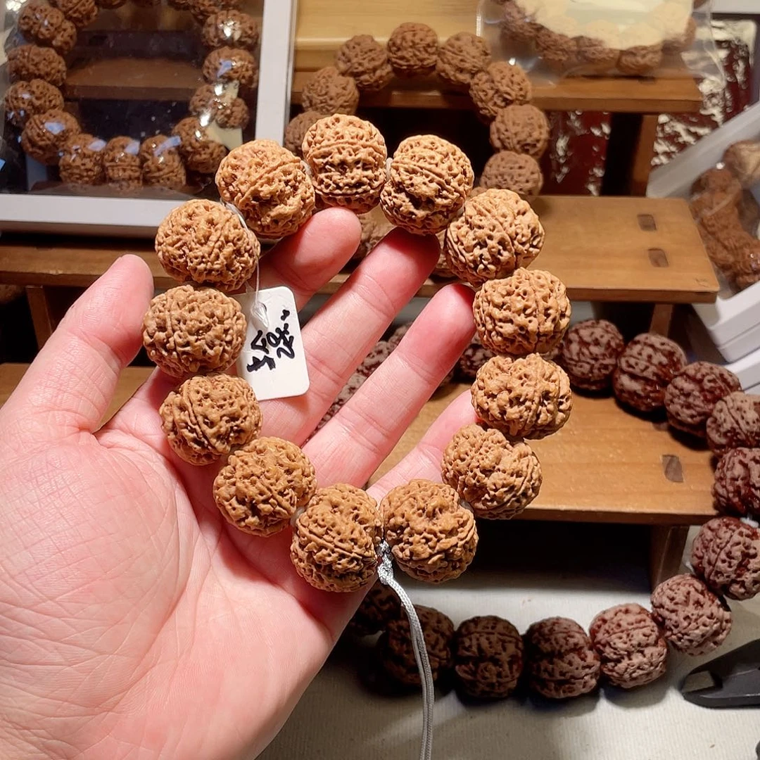 坤***哥金刚菩提手串尼泊尔