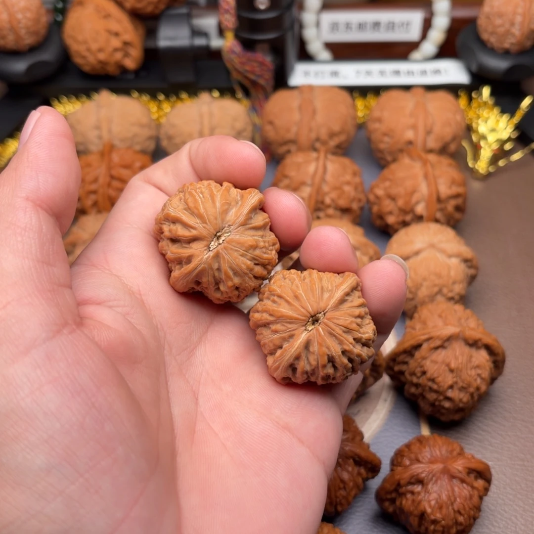 把件文玩核桃铁锤妹妹拍