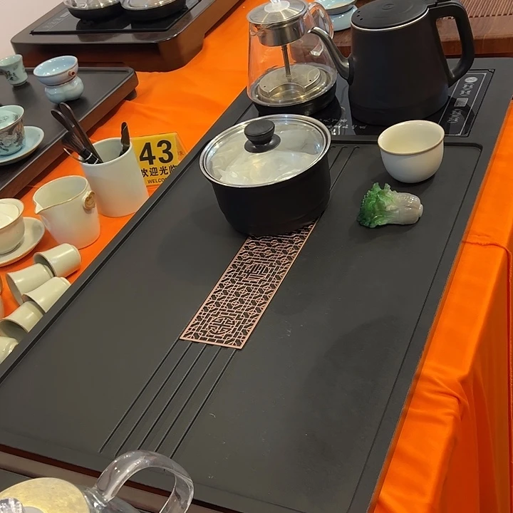 茶盘直播间围观了一个月就