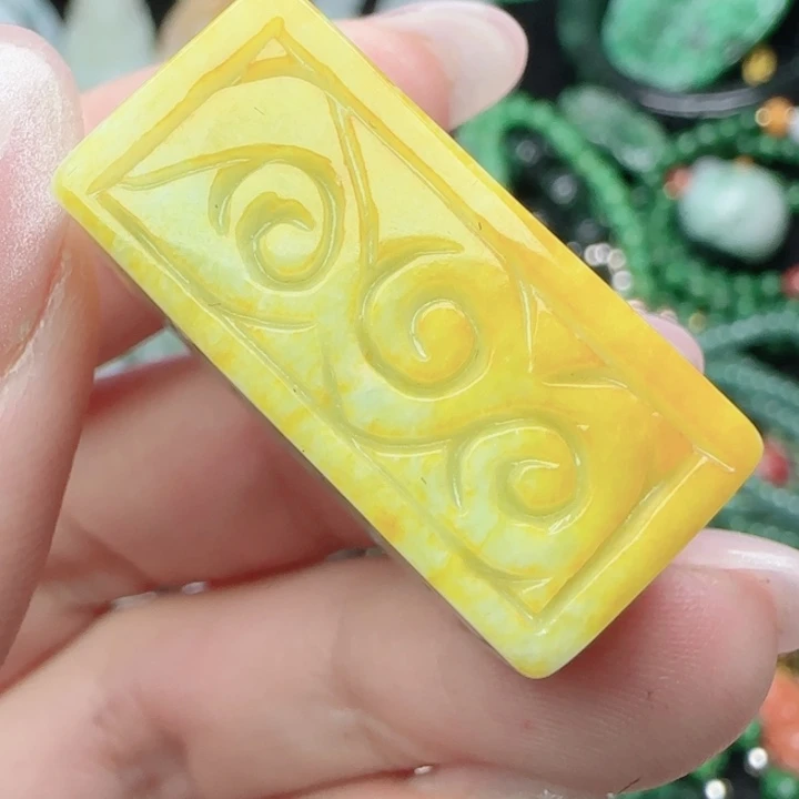 翡翠未镶嵌颈饰天然A货52