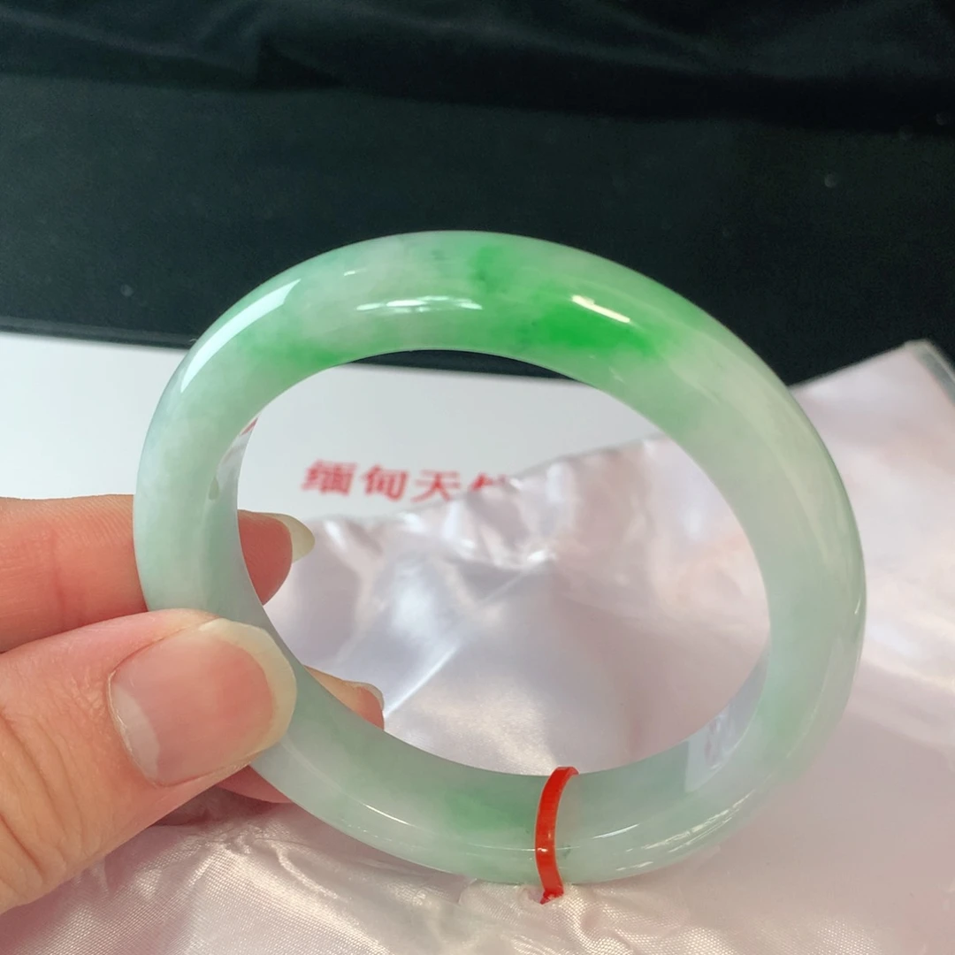 未镶嵌手镯翡翠850
