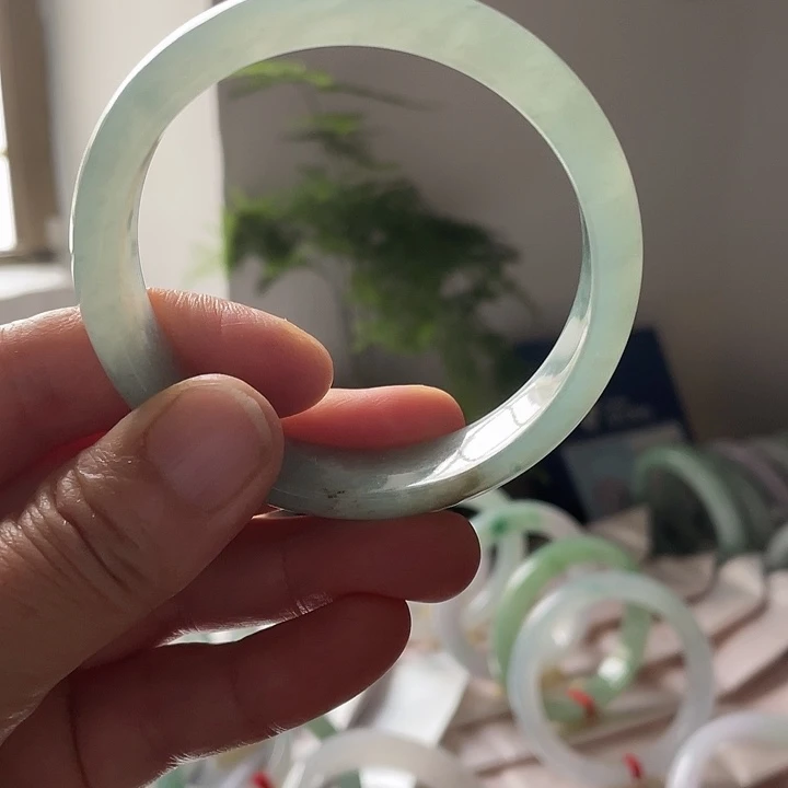 未镶嵌手镯翡翠成品