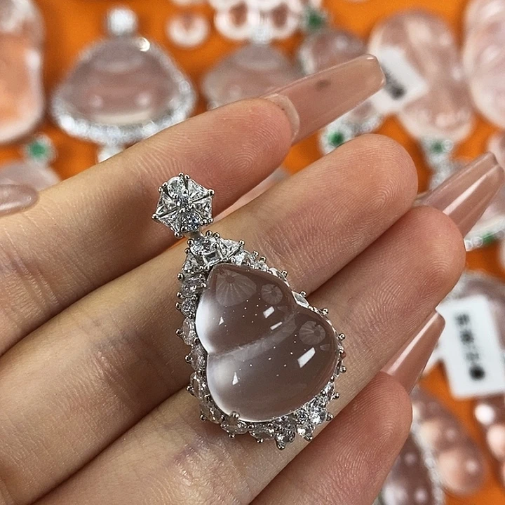 石英质玉银S925镀金镶嵌颈饰