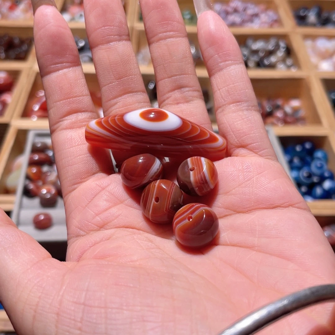 玛瑙/玉髓未镶嵌珠宝半成品