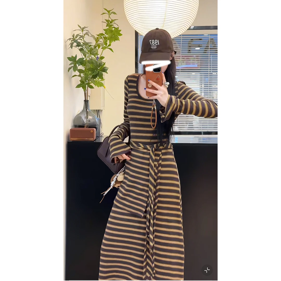 纯欲辣妹U领条纹连衣裙极简风秋季长裙显瘦中时尚长款ins风复古