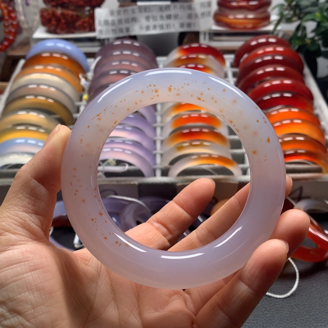 玛瑙/玉髓手镯未镶嵌