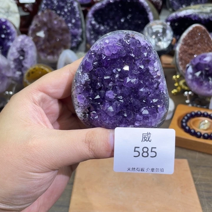 未镶嵌珠宝半成品水晶