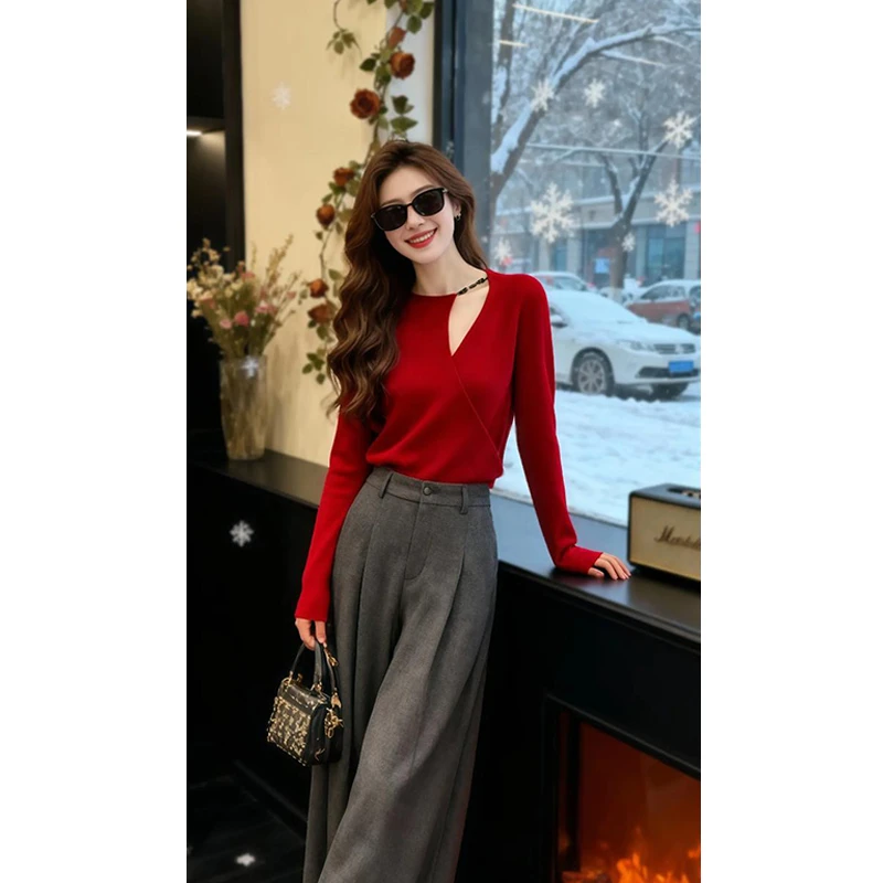 设计感小众纯色镂空洋气高贵上衣2025秋冬独特漂亮内搭打底针织衫