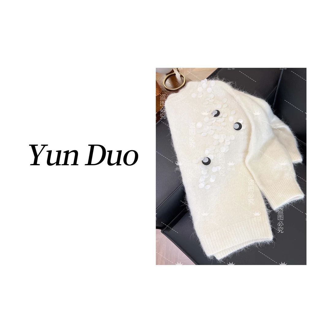 云朵定制【雪墨】设计感手工亮片 简约温柔软糯毛衣ID84