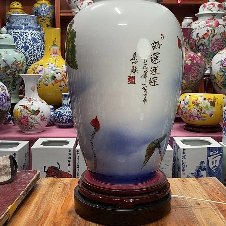 ****门景德镇陶瓷手工手绘花瓶摆件