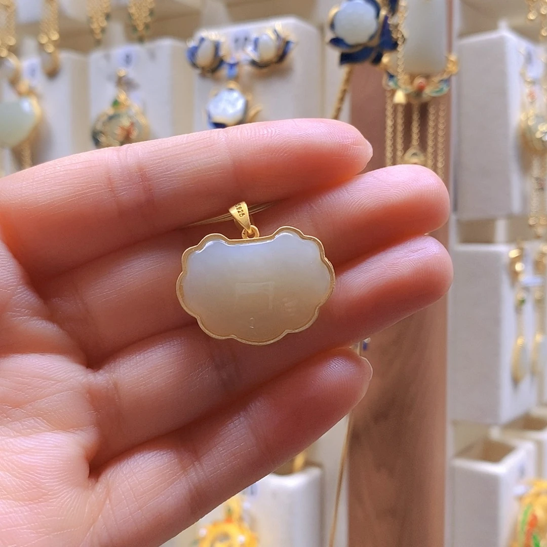 和田玉颈饰银S925镶嵌