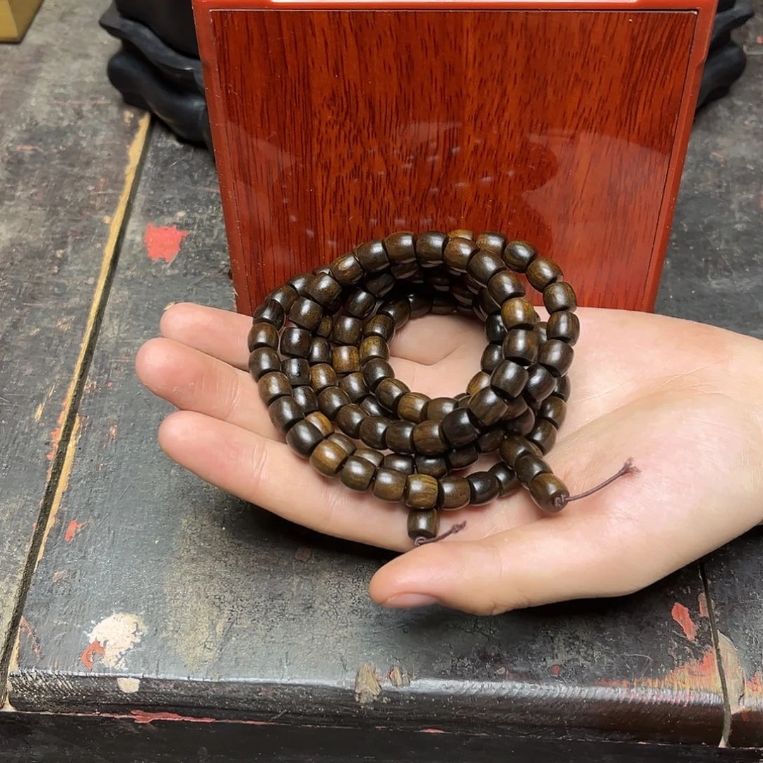 大叶紫檀（黑酸枝木类）