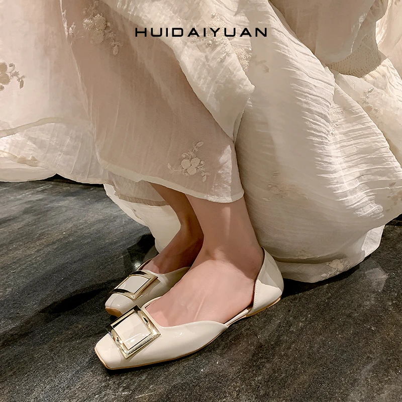 法式复古方头浅口方扣中空仙女单鞋简约漆皮通勤职业平底女鞋大码