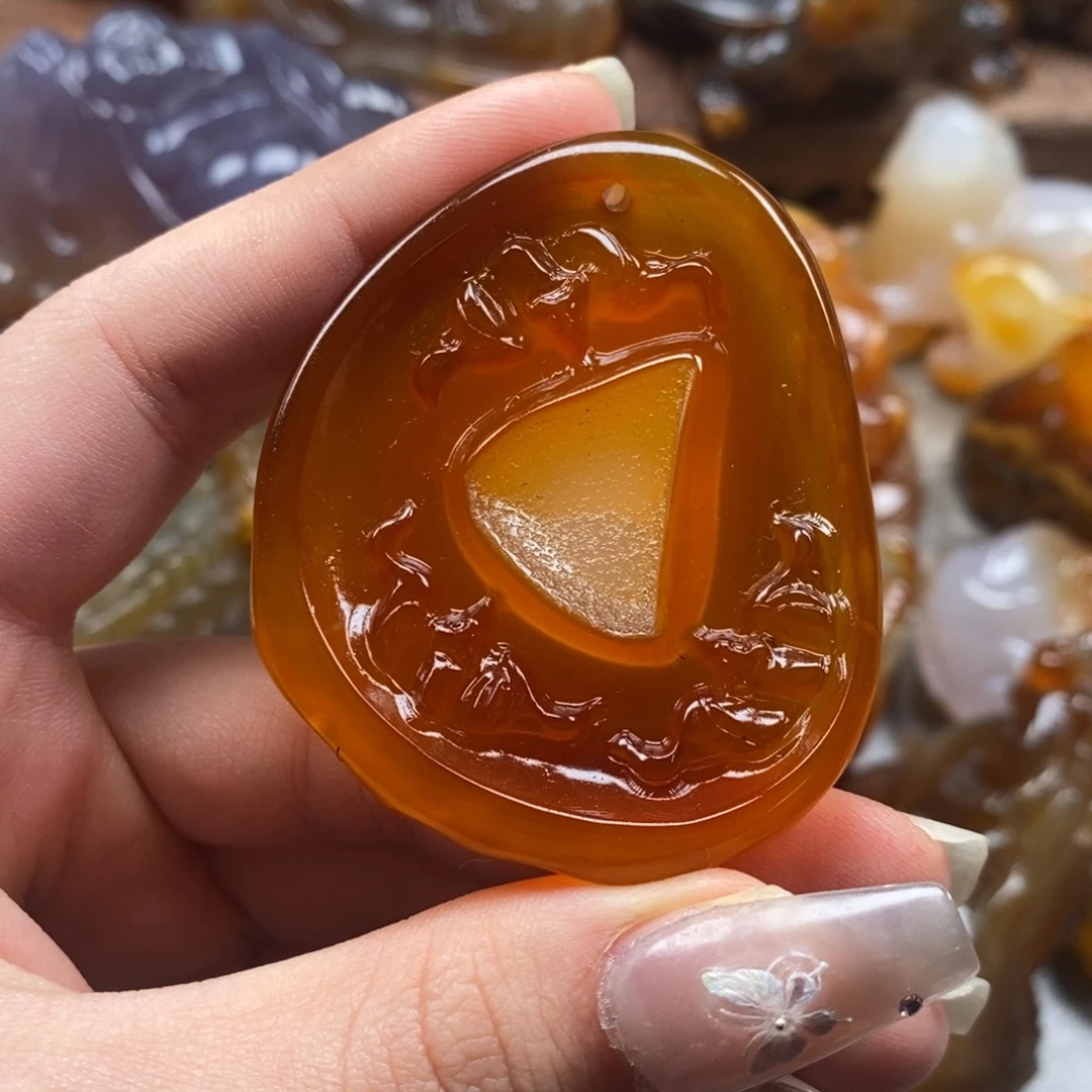 玛瑙/玉髓未镶嵌颈饰