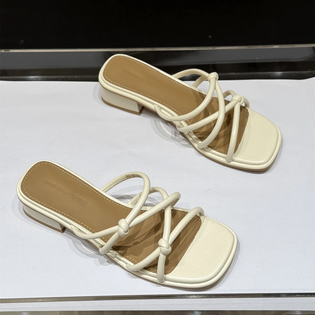 韩版复古扭结外穿中跟一字拖女2025新款夏季方头粗跟仙女风凉拖鞋