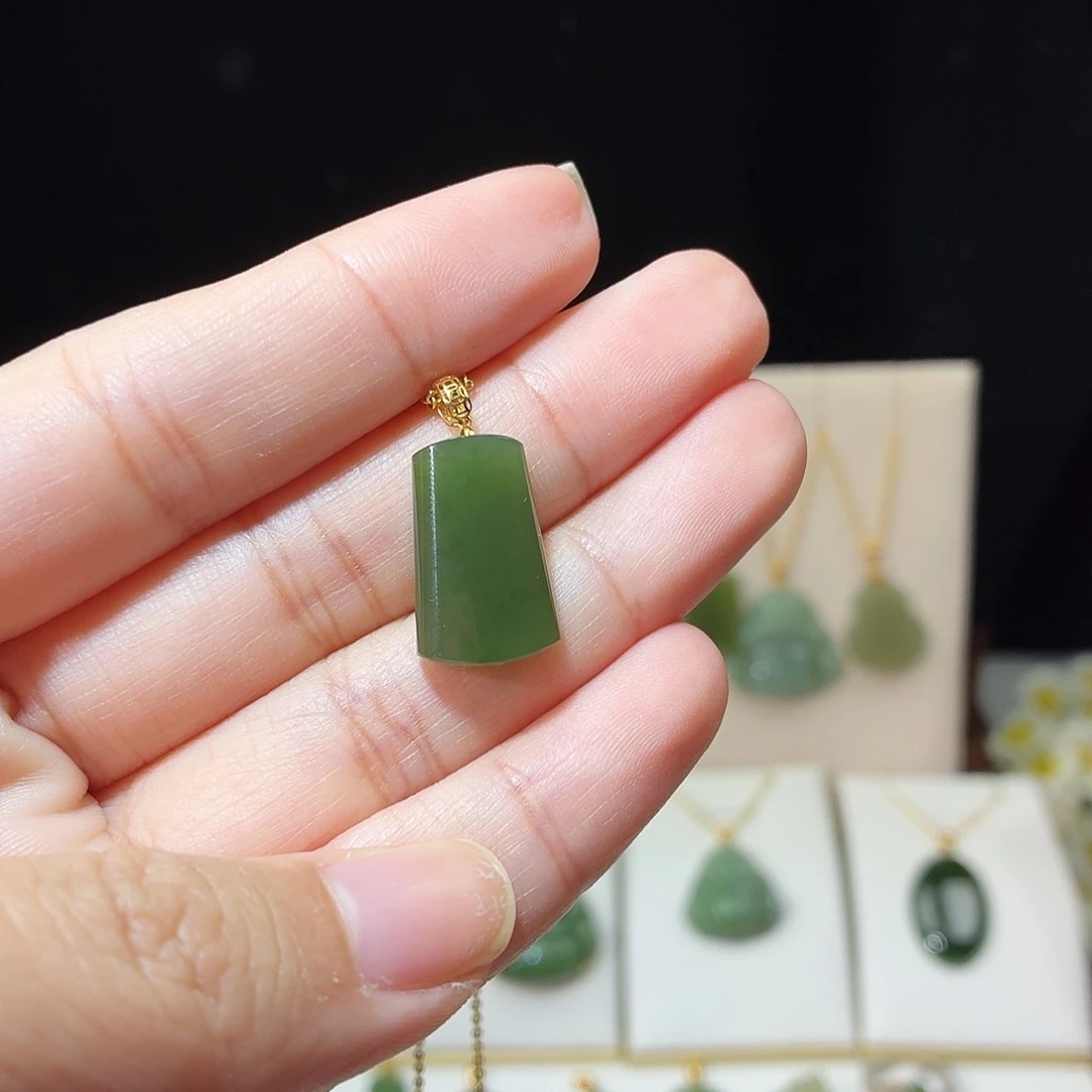 和田玉（碧玉）18K金镶嵌吊坠(赠链)