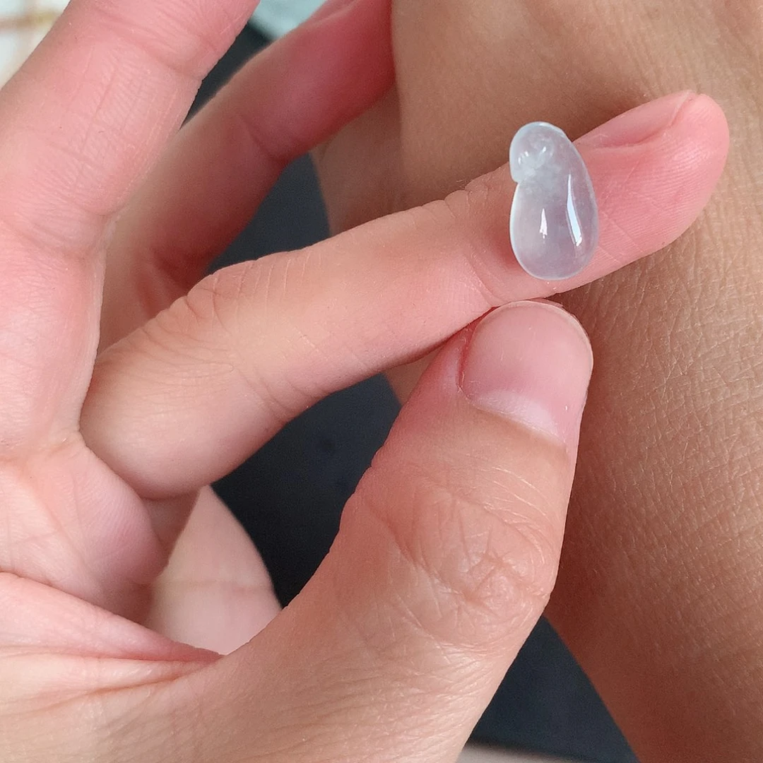 颈饰未镶嵌翡翠钱袋子