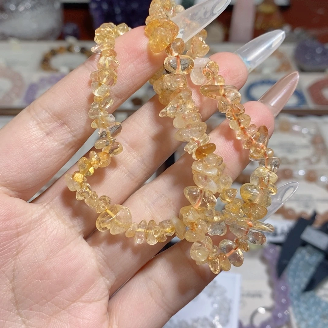 水晶手串未镶嵌黄水